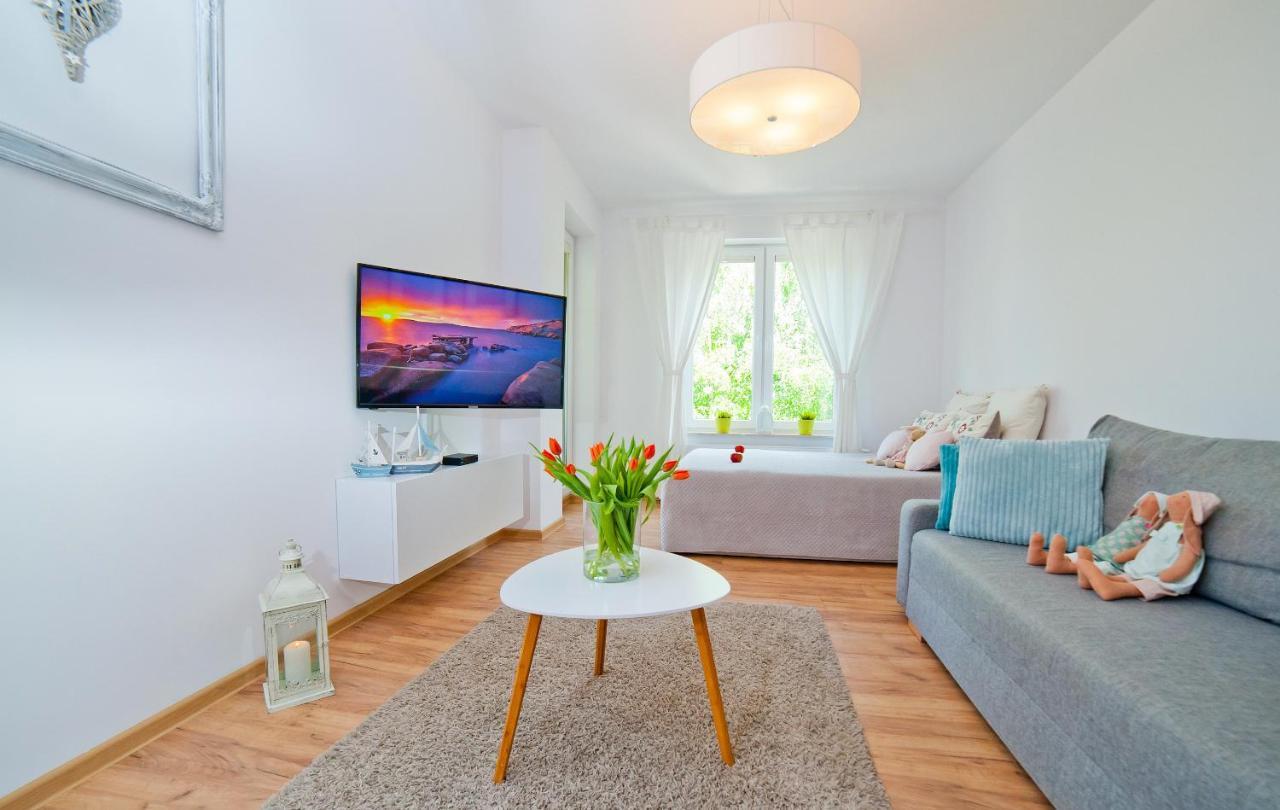 Aqua Holiday Apartments Beach#Pool#Sauna No Limit Kołobrzeg Exteriör bild