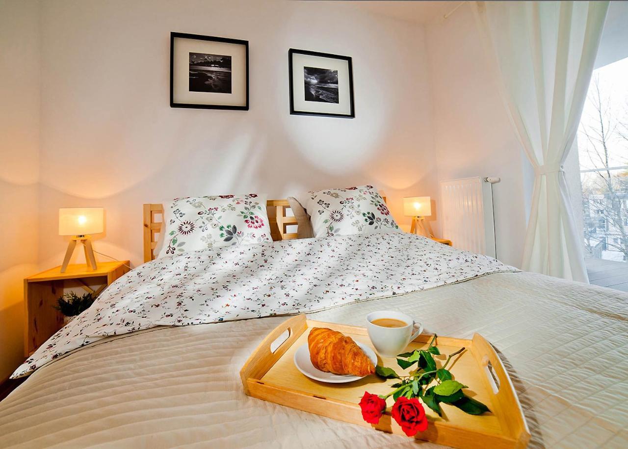 Aqua Holiday Apartments Beach#Pool#Sauna No Limit Kołobrzeg Exteriör bild